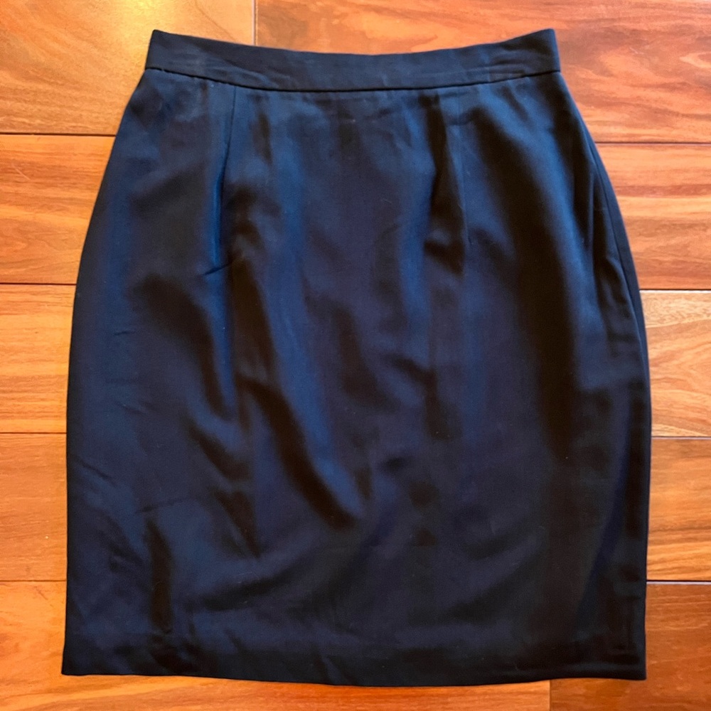 Brooks Brothers Classic Black Pencil Skirt‎